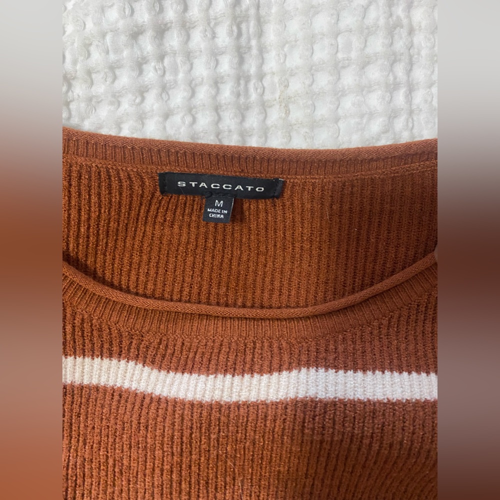 Sweater - Picture 2 of 2